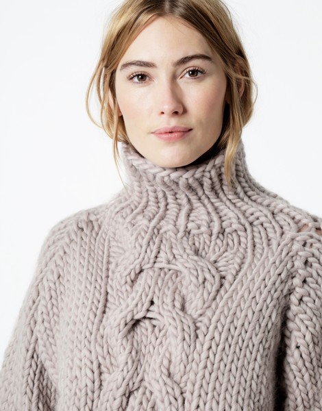 01 cropped cable